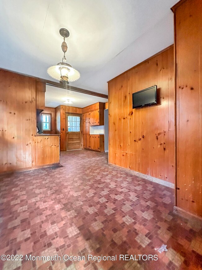 63 Walnut Ave, Red Bank, NJ 07701 - photo 7