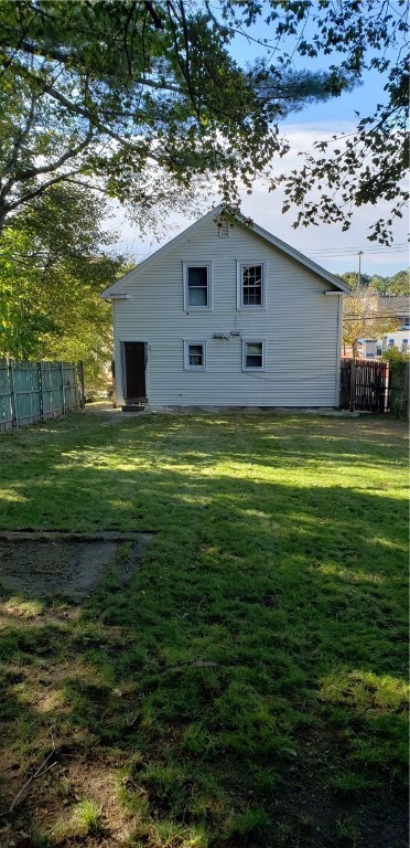 851 Manton Ave, Providence, RI 02909 - photo 2