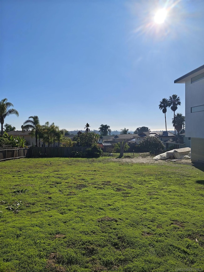 2721 Lomita St unit only, Oceanside, CA 92054 - photo 4