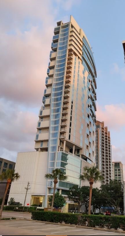 Arabella unit 1903, Houston, TX 77027 - photo 5