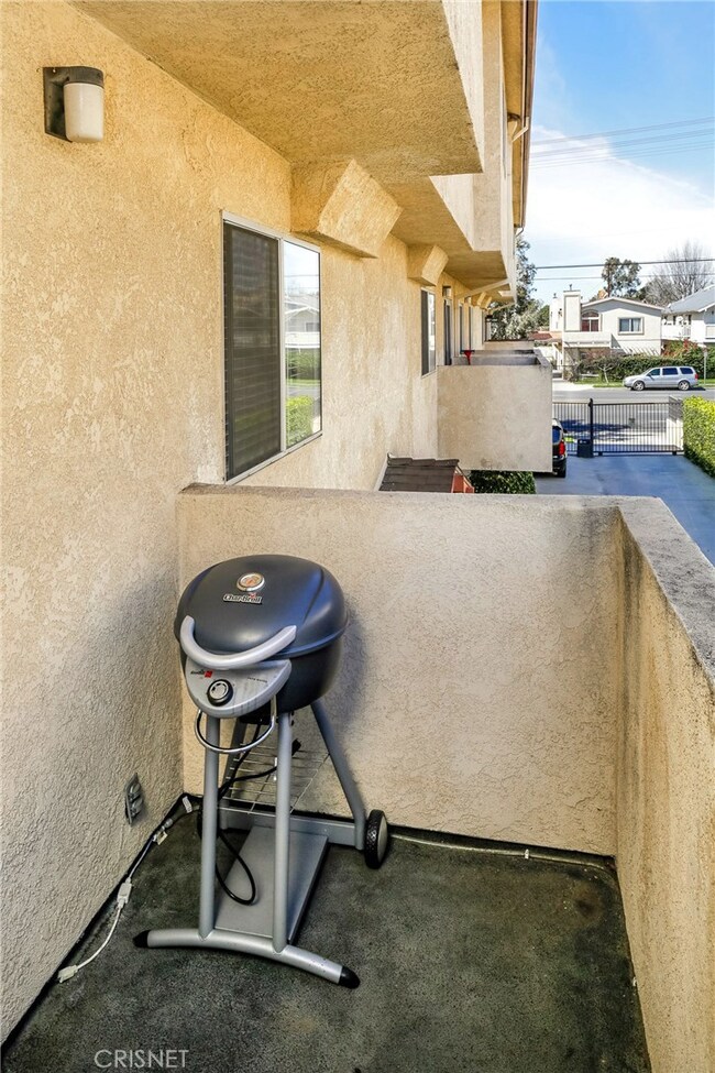 7332 Balboa Blvd unit 4, van Nuys, CA 91406 - photo 7