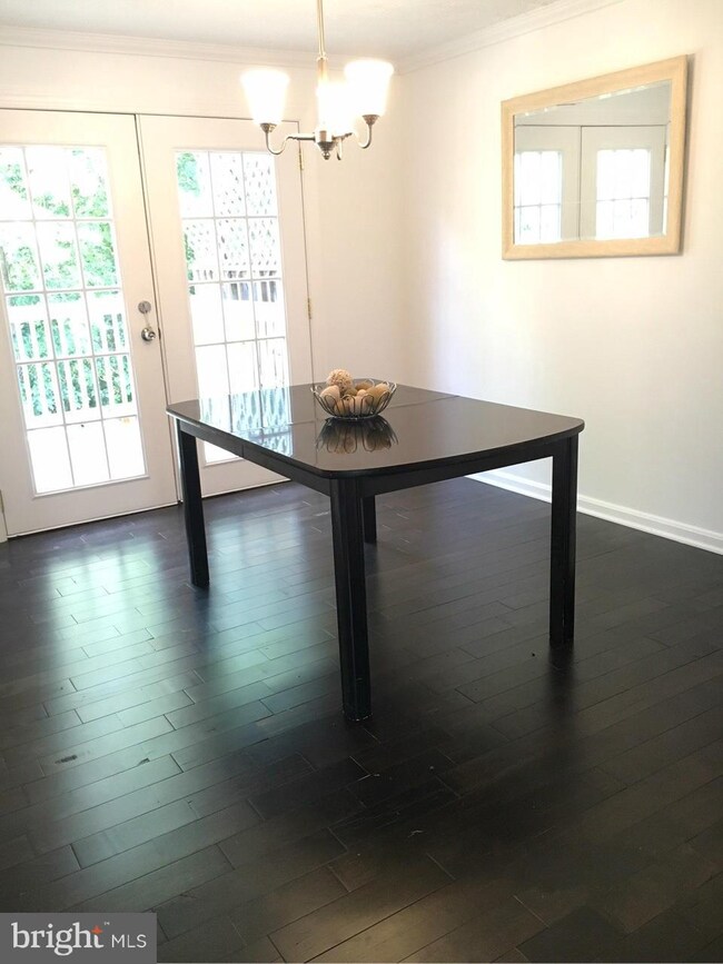 3813 Evans Trail Ct, Beltsville, MD 20705 - photo 6