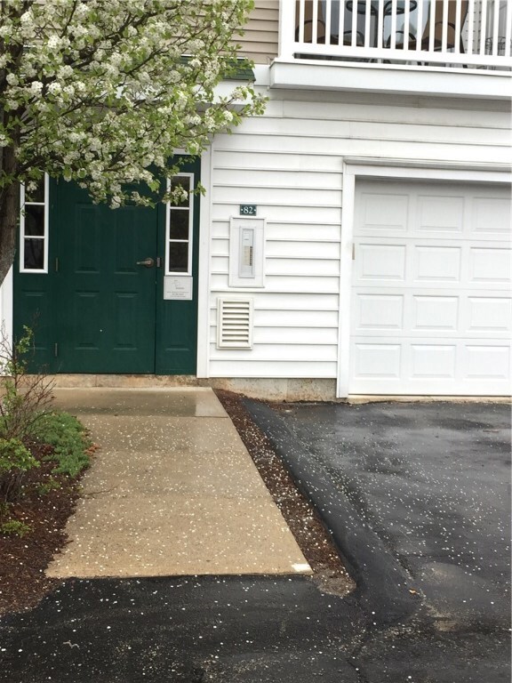 82 Mill St unit 303, Woonsocket, RI 02895 - photo 3