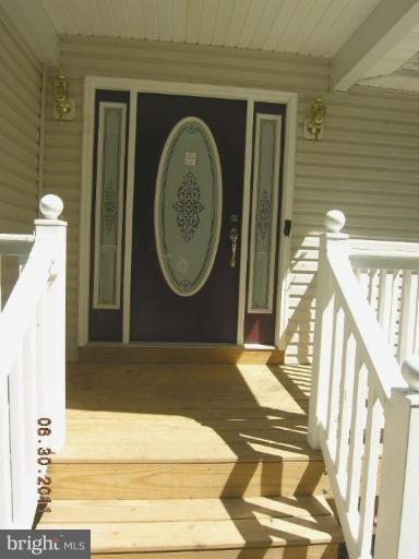 335 Shenandoah River Dr, Harpers Ferry, WV 25425 - photo 6