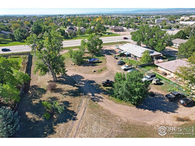 Mulberry frontage/building site