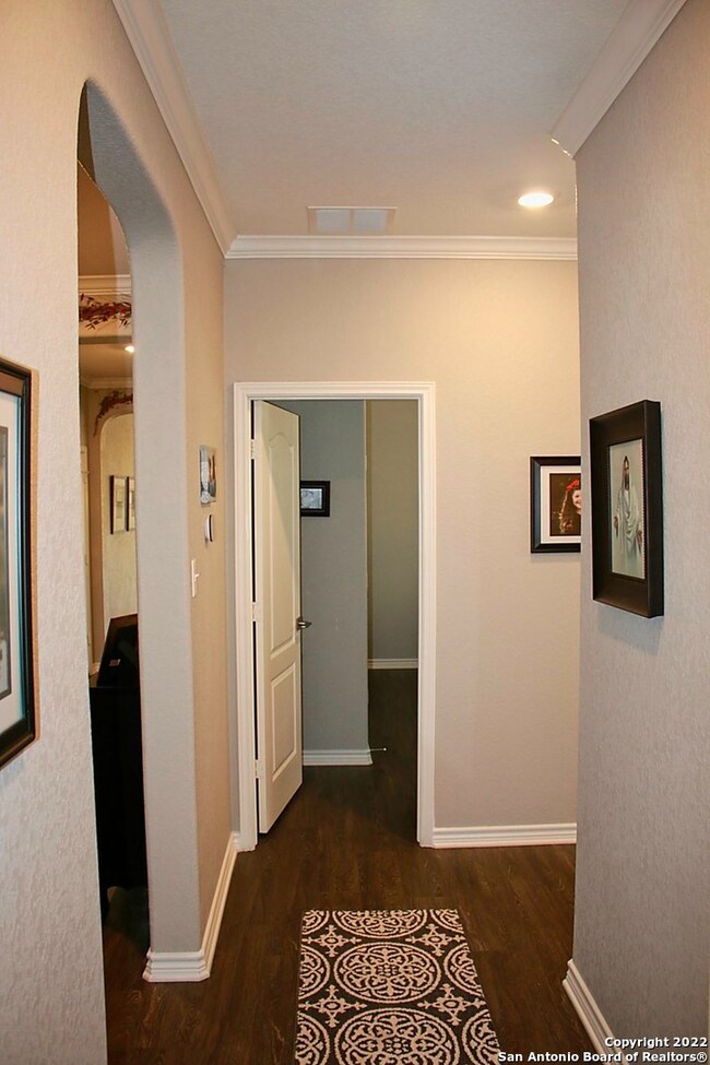 22235 Escalante Run, San Antonio, TX 78261 - photo 4