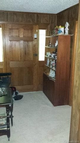 Foyer/Entry