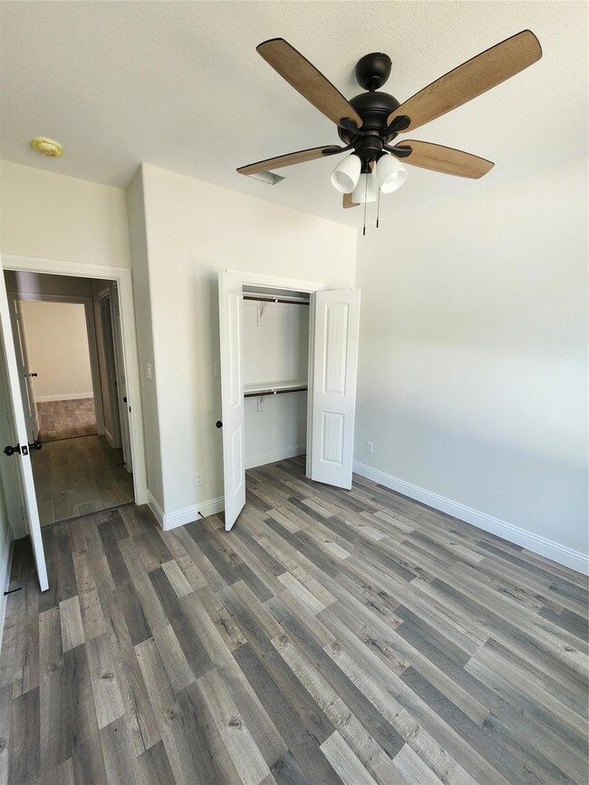 703 E Denton St, Ennis, TX 75119 - photo 3