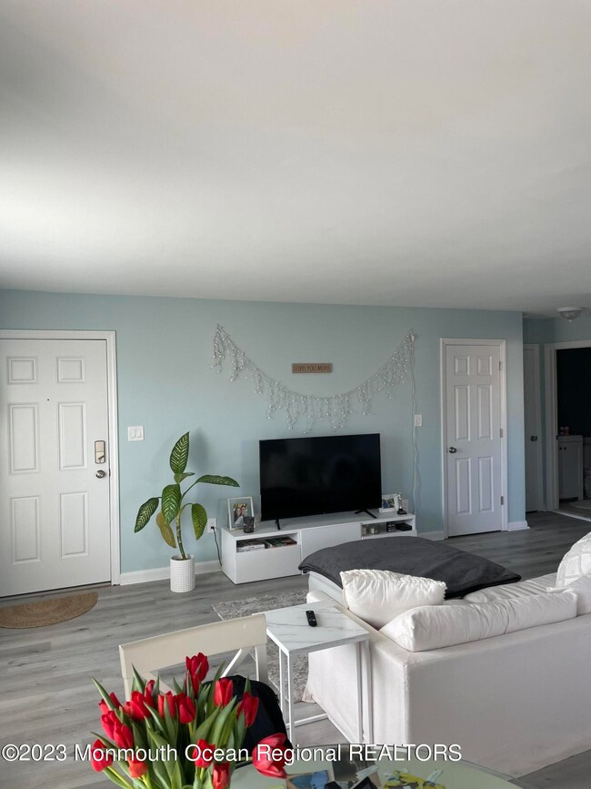 Yacht Harbor unit A7 annual, Sea Bright, NJ 07760 - photo 2