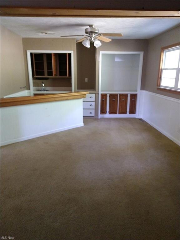 living room/family room with wet bar