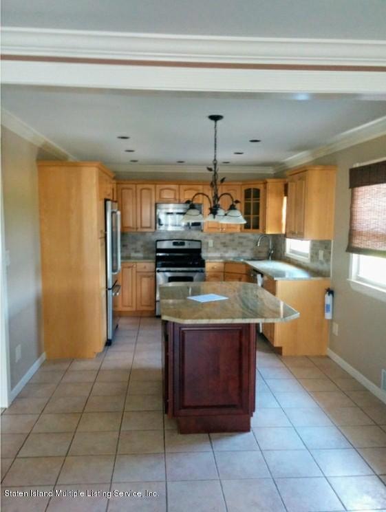 384 Caswell Ave unit 1, Staten Island, NY 10314 - photo 5