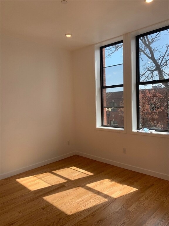 64 Market St unit 303B, Lynn, MA 01901 - photo 4