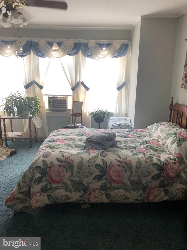 2818 Gillingham St, Philadelphia, PA 19137 - photo 7