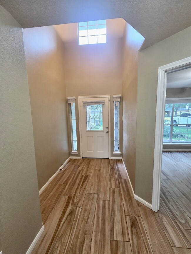 2515 Braley Park Ln, Conroe, TX 77385 - photo 3