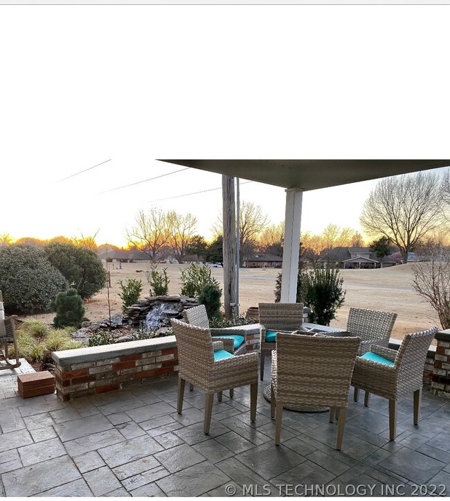 504 E Natchez St, Broken Arrow, OK 74011 - photo 3