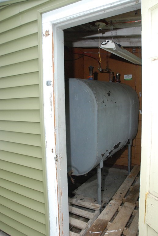 6 Woodridge Rd, Worcester, MA 01606 - photo 6