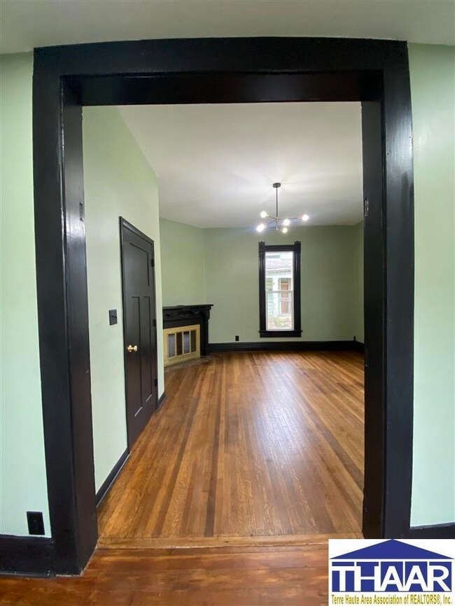 1019 S 9th St, Terre Haute, IN 47807 - photo 6