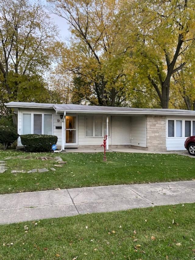 9 E Rocket Cir, Park Forest, IL 60466 - photo 2