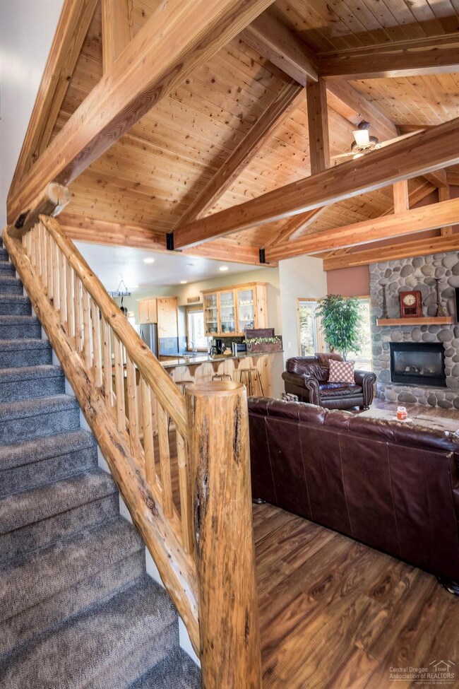 17852 Pro Staff Ln, Sunriver, OR 97707 - photo 4