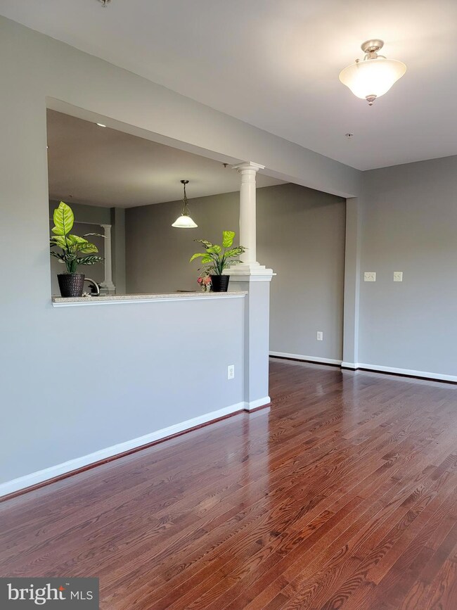 3835 Cullingworth Rd, Burtonsville, MD 20866 - photo 7