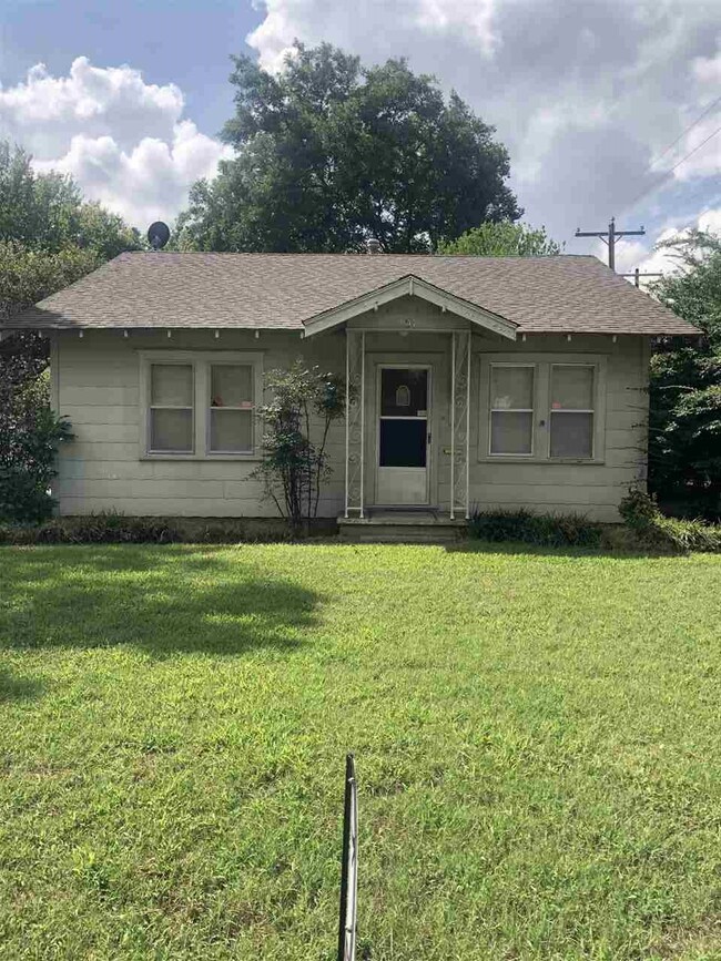 807 N 14th St, Duncan, OK 73533 - photo 2