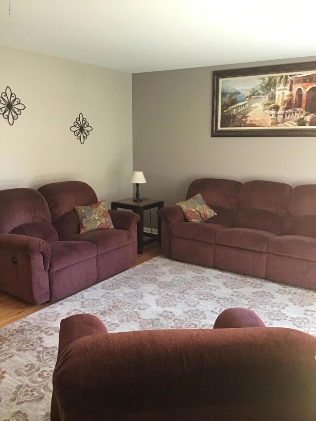 8142B82B-7473-4240-B887-A1A0398BCB35