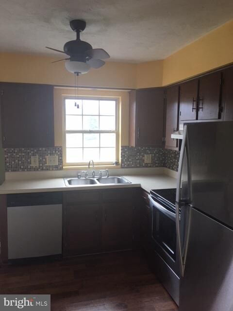 2602 Banbury Ln, Chambersburg, PA 17202 - photo 4