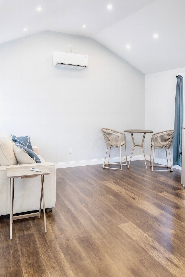 2 Lula Dr, Huntsville, TX 77320 - photo 7