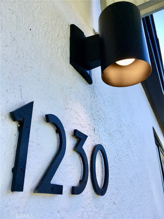 1230 Walnut St, Inglewood, CA 90301 - photo 2