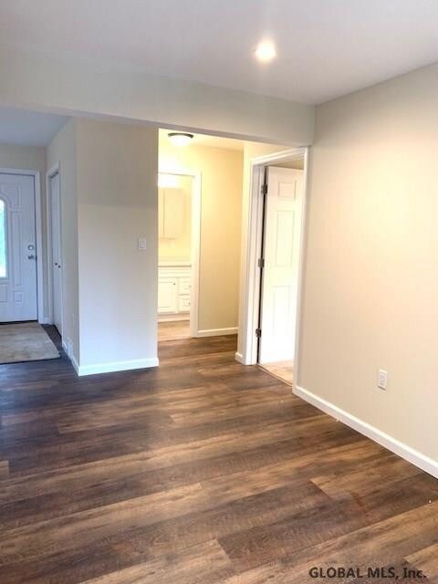 26 Vics Ct, Albany, NY 12205 - photo 7