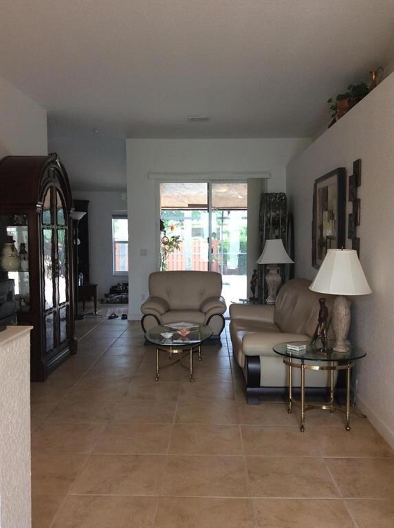 3769 SW Darby Ln, Port Saint Lucie, FL 34953 - photo 3