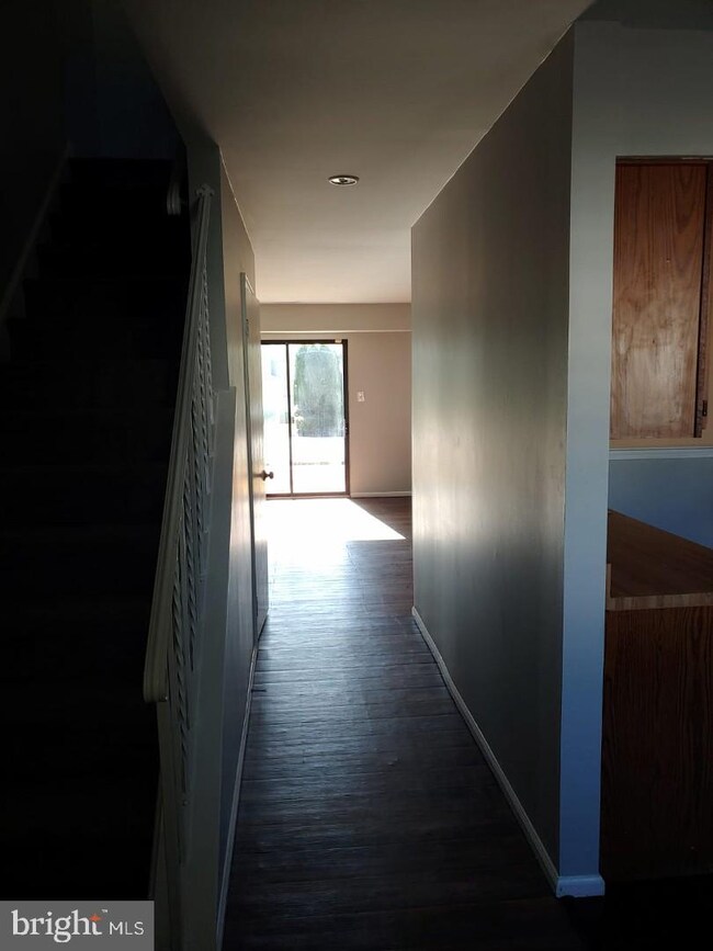 145 Covered Bridge Ct unit 145, Sewell, NJ 08080 - photo 2