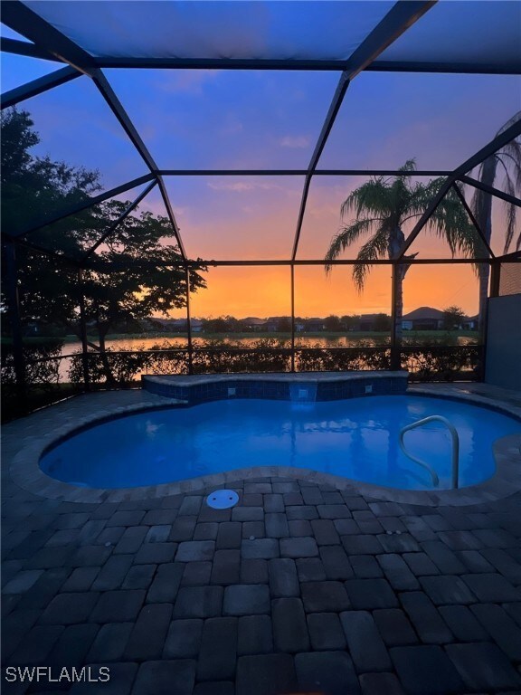 7631 Jacaranda Ln, Naples, FL 34114 - photo 2