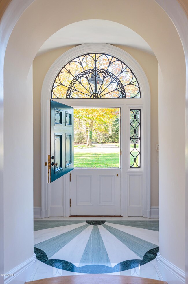 137 Old Mill Rd, Greenwich, CT 06831 - photo 4