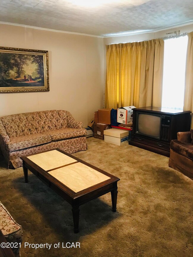 36 Brookside St, Wilkes Barre, PA 18705 - photo 3