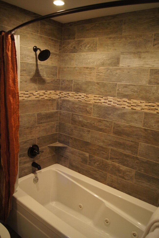 Club C 6 Bath