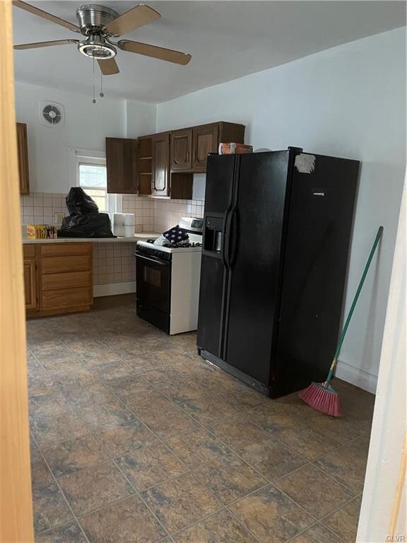 1st Fl Kitchen