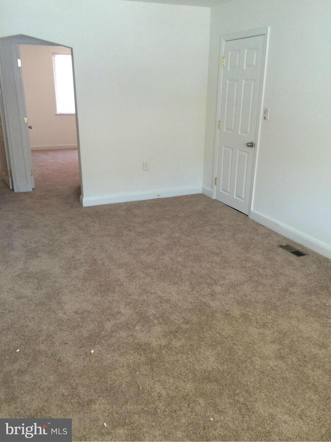 5343 Nelson Ave unit 1, Baltimore, MD 21215 - photo 6