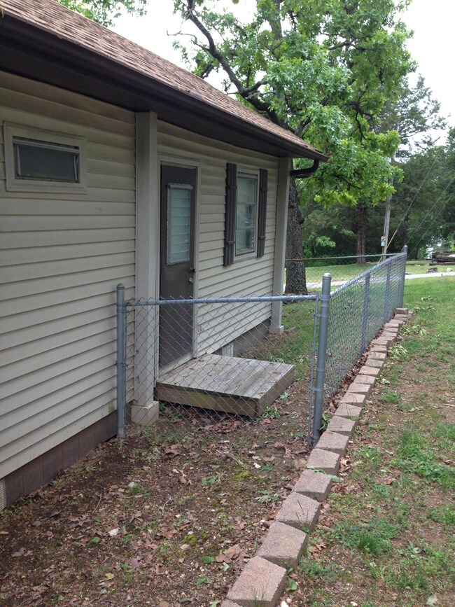 960 Hoot Owl Point, Kimberling City, MO 65686 - photo 7