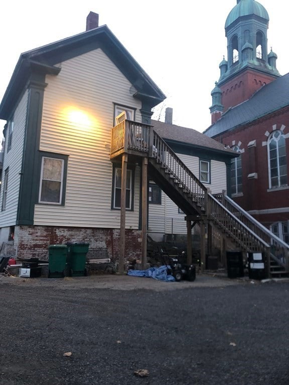 45 Walnut St unit 3, Fitchburg, MA 01420 - photo 4