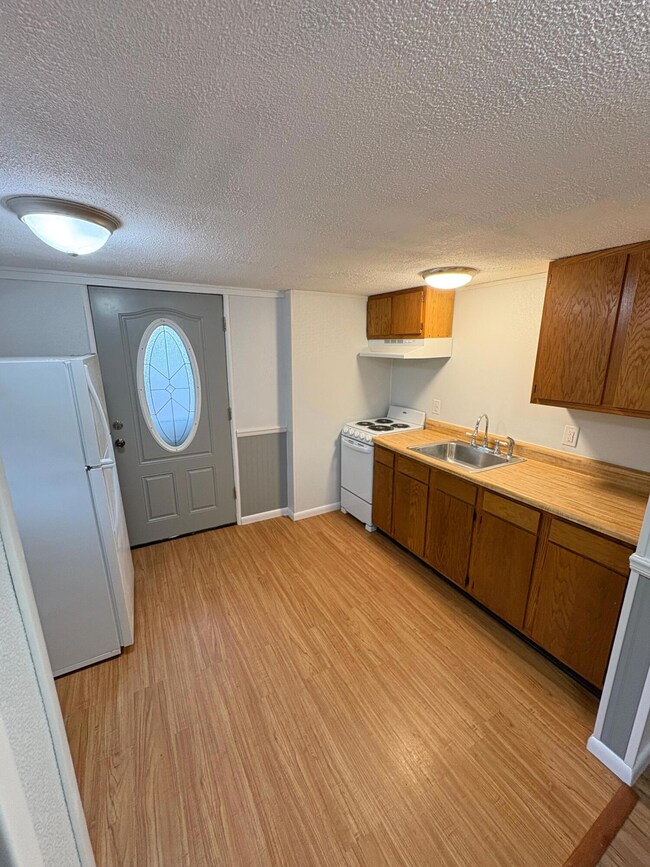 219 Joy Glen unit 101, Effort, PA 18330 - photo 2