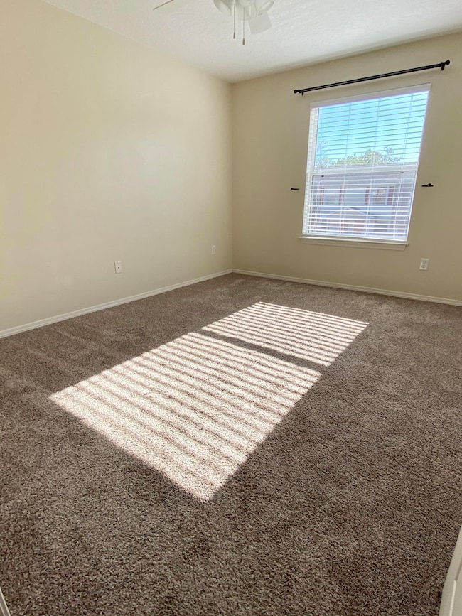 1819 Shay-Lin Ct, Niceville, FL 32578 - photo 5