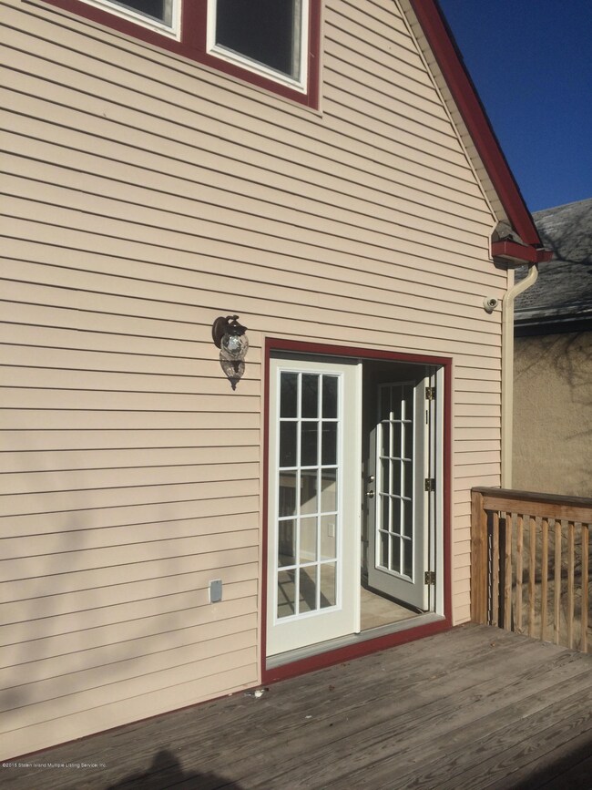 20 Van Tuyl St, Staten Island, NY 10301 - photo 4