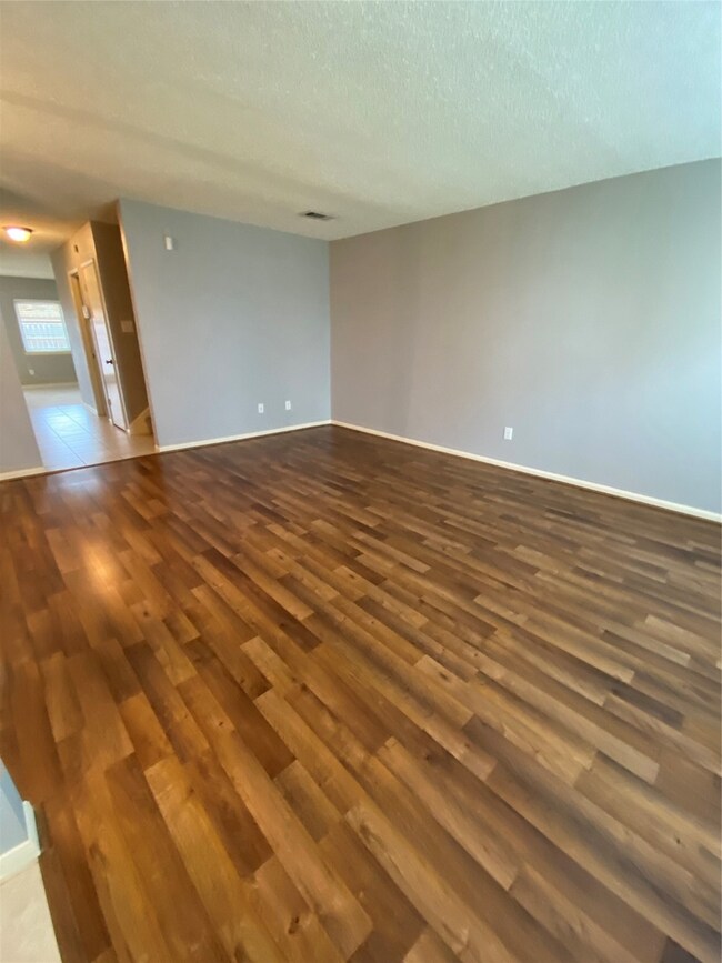 14551 Misty Meadow Ln, Houston, TX 77079 - photo 5