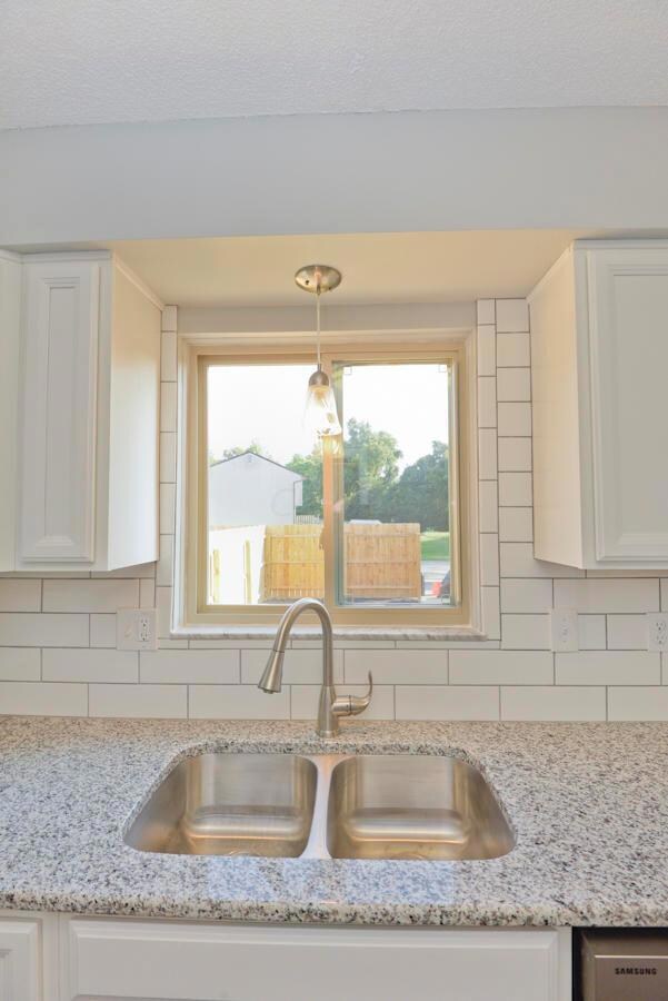 4776 Wendler Blvd_web-10