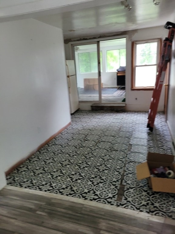 111 Plimpton St, Southbridge, MA 01550 - photo 5