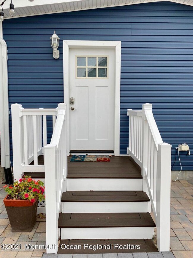 405 Newark Ave unit BACK STUDIO, Bradley Beach, NJ 07720 - photo 3