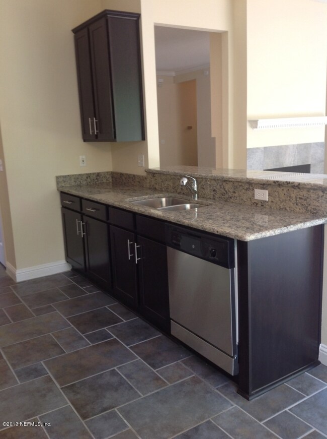 Kitchen Sink - Bartop area