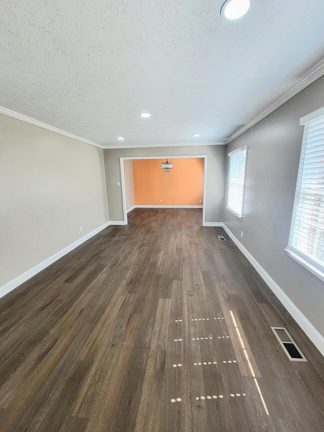 1409 Lily Pond Rd, Albany, GA 31701 - photo 4