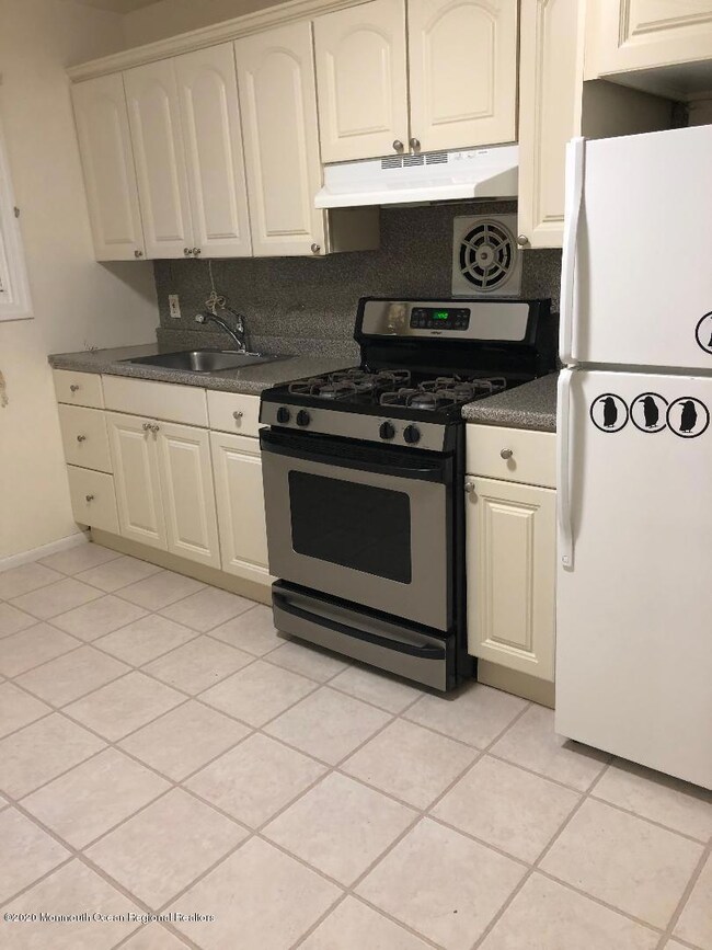 78 7th Ave unit 2, Long Branch, NJ 07740 - photo 5